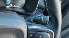 Volvo Xc40 2.0 D3 R DESIGN 5dr AWD Geartronic Diesel Estate